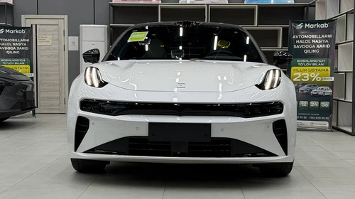 Zeekr 001