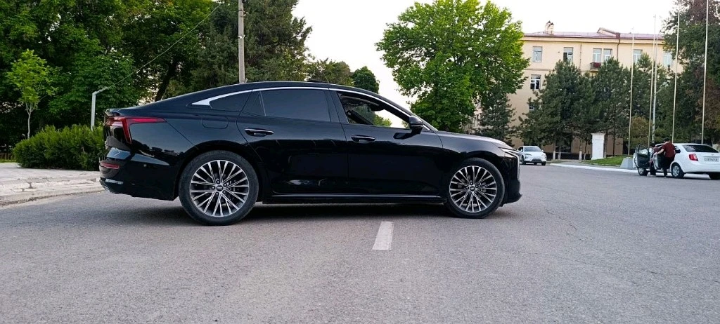 Bestune T77