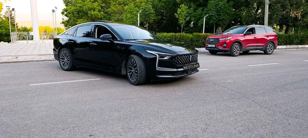Bestune T77