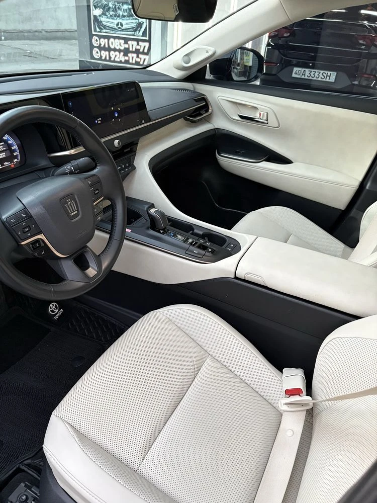 Toyota Crown Majesta