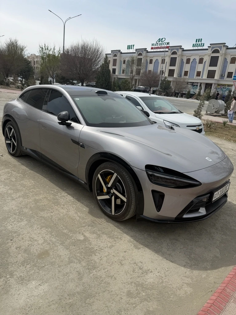 Xiaomi YU7