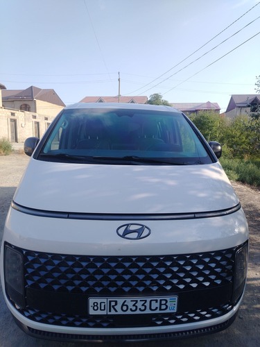 Hyundai Staria, 2022, Buxoro