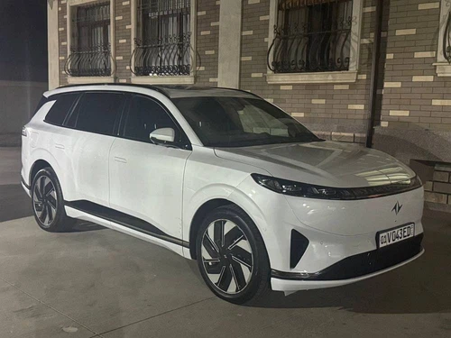 Dongfeng EP 008, 2025, Toshkent