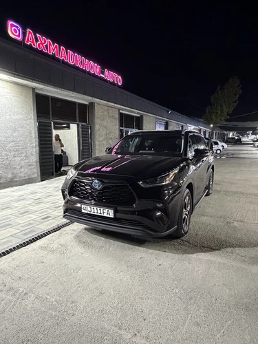 Toyota Highlander, 2022, Farg'ona