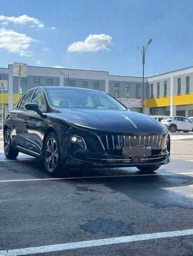 Hongqi E-QM5, 2026, Toshkent