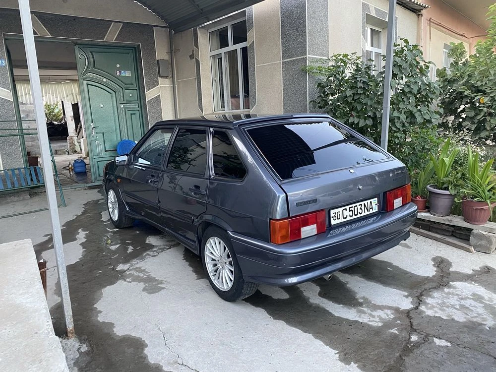 Lada (ВАЗ) 2114