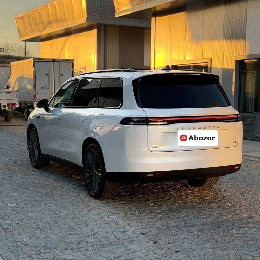 Leapmotor C16