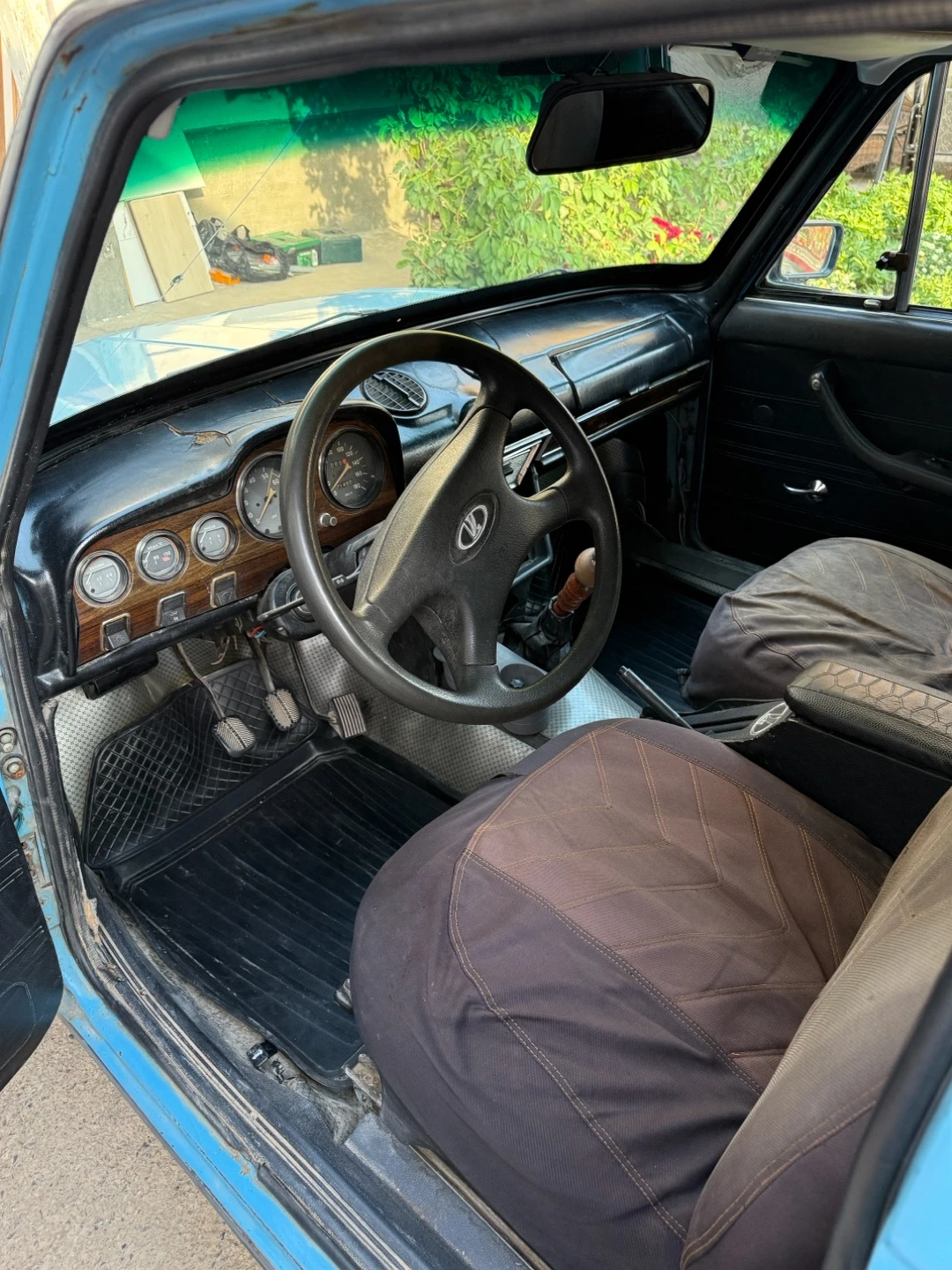 Lada (ВАЗ) 2103