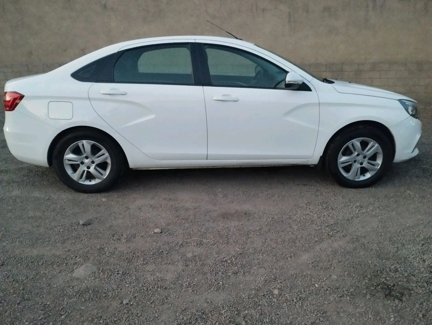 Lada (ВАЗ) Vesta