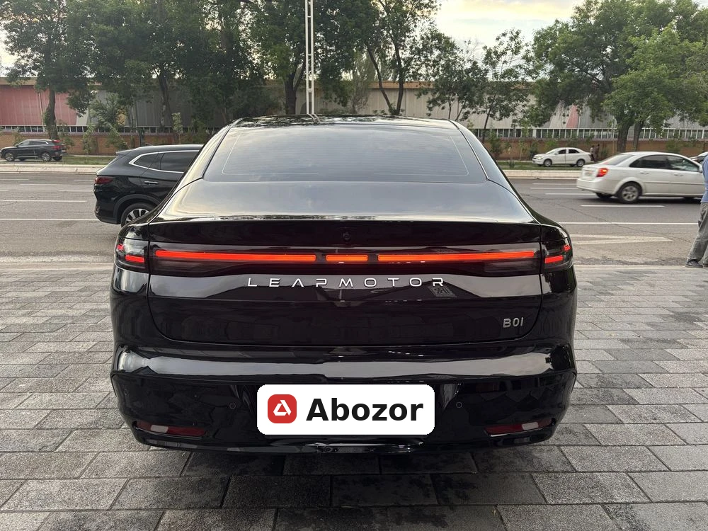 Leapmotor B01