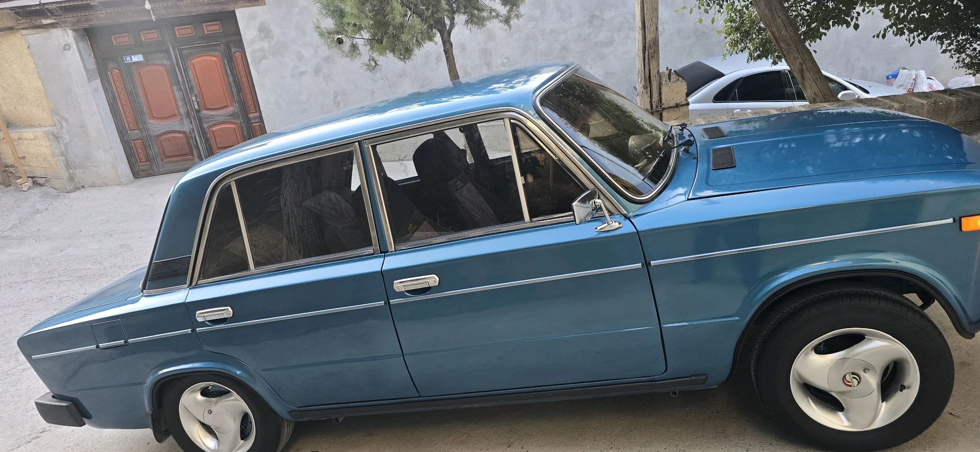 Lada (ВАЗ) 2106