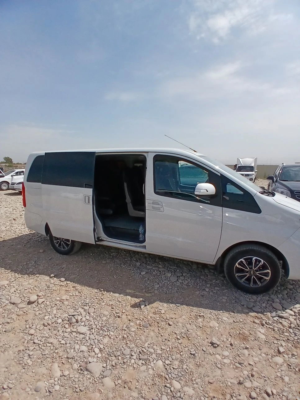 JAC Refine M3
