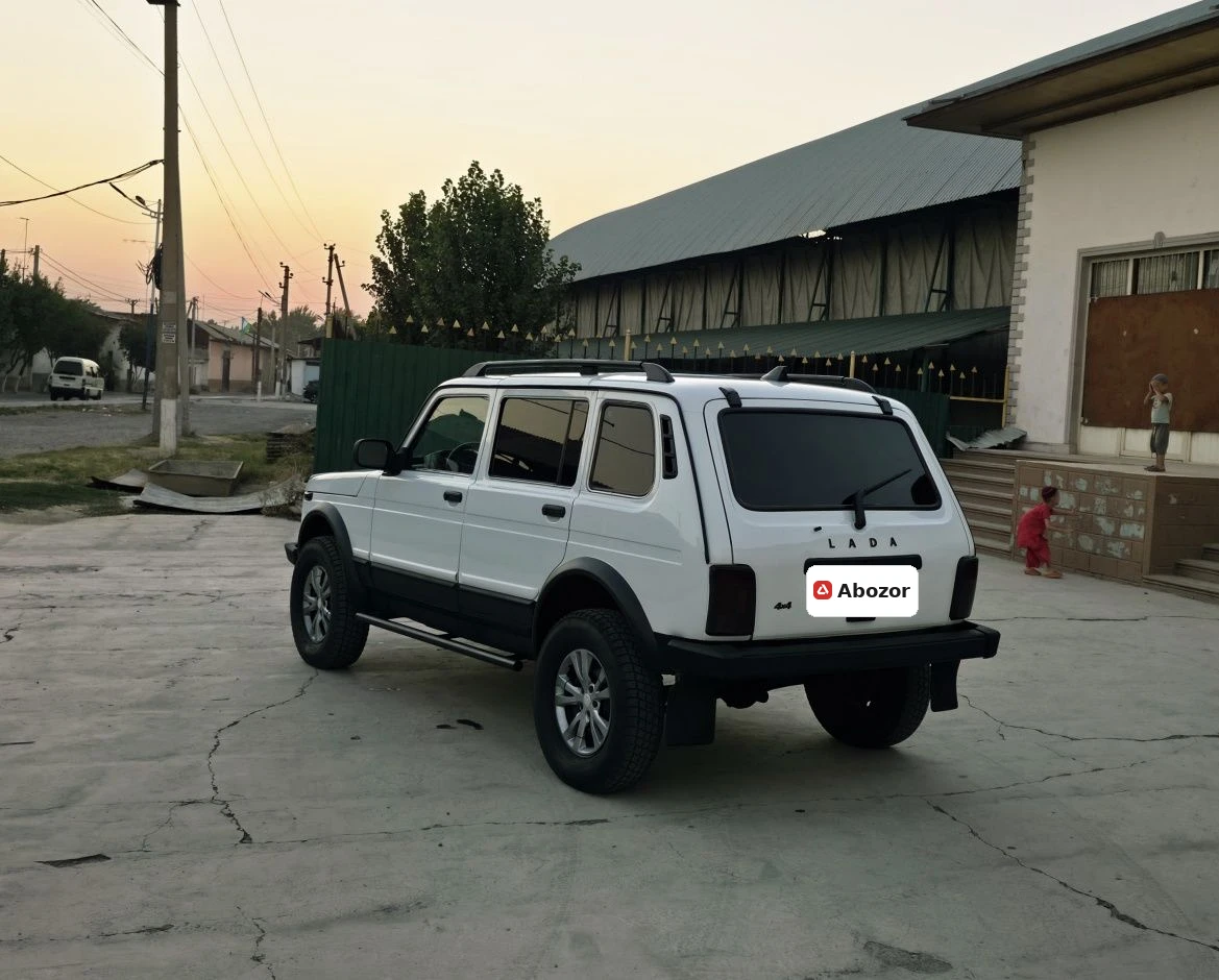 Lada (ВАЗ) 2131 (4x4)
