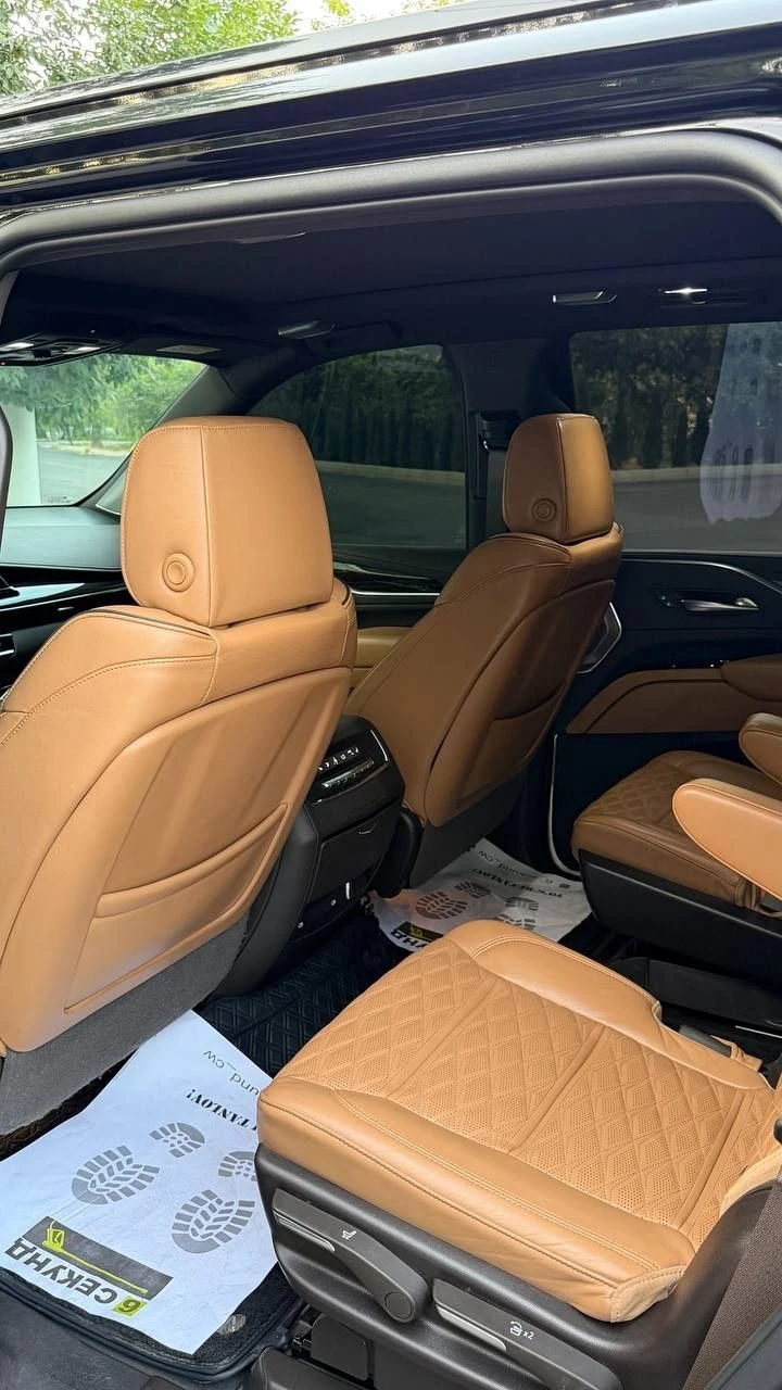 Cadillac Escalade