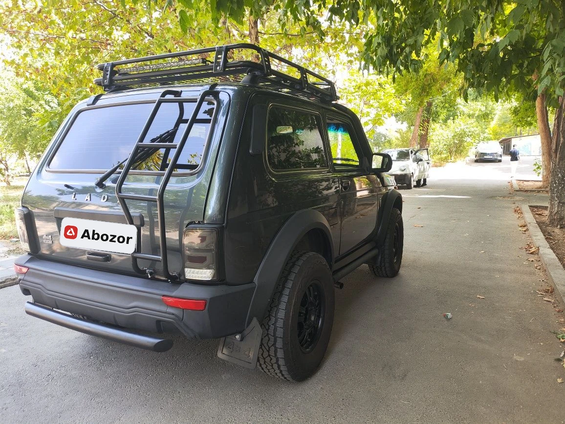 Lada (ВАЗ) 2131 (4x4)
