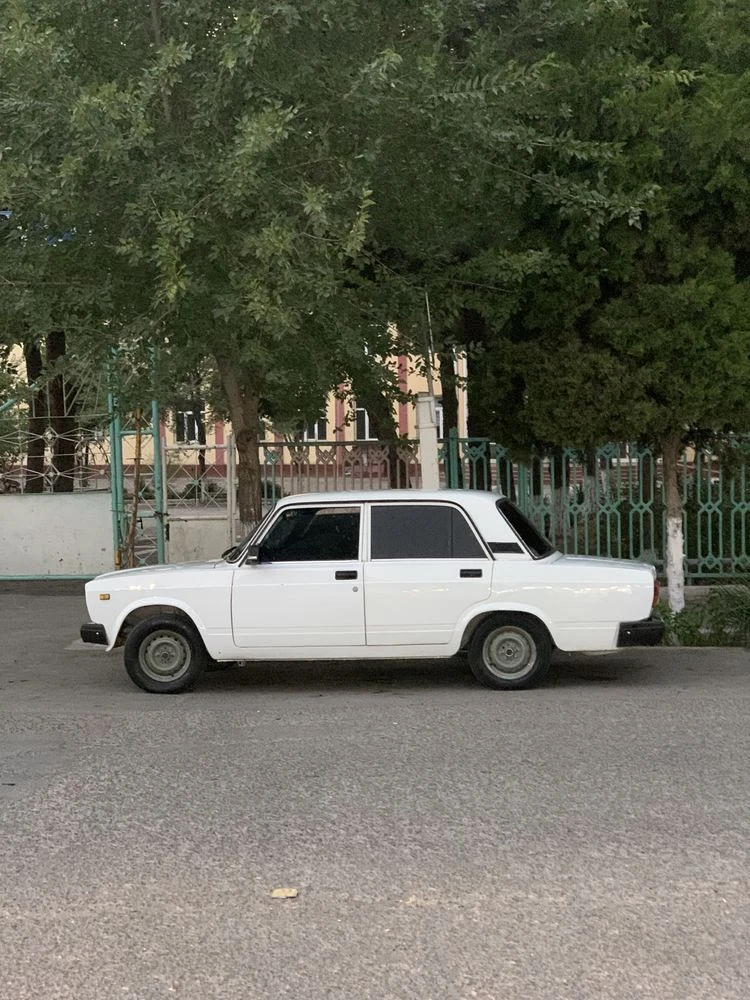 Lada (ВАЗ) 2107