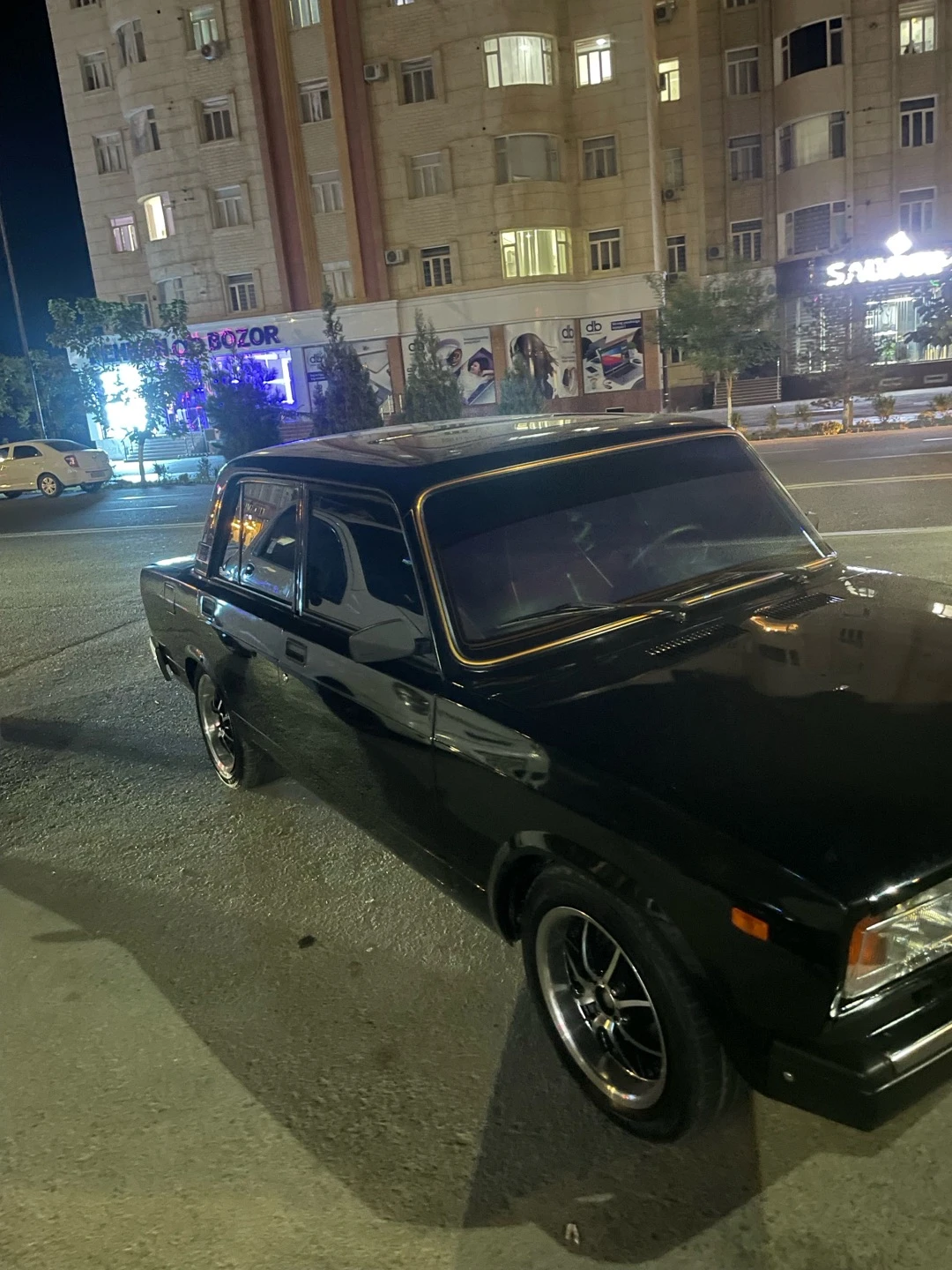 Lada (ВАЗ) 2107