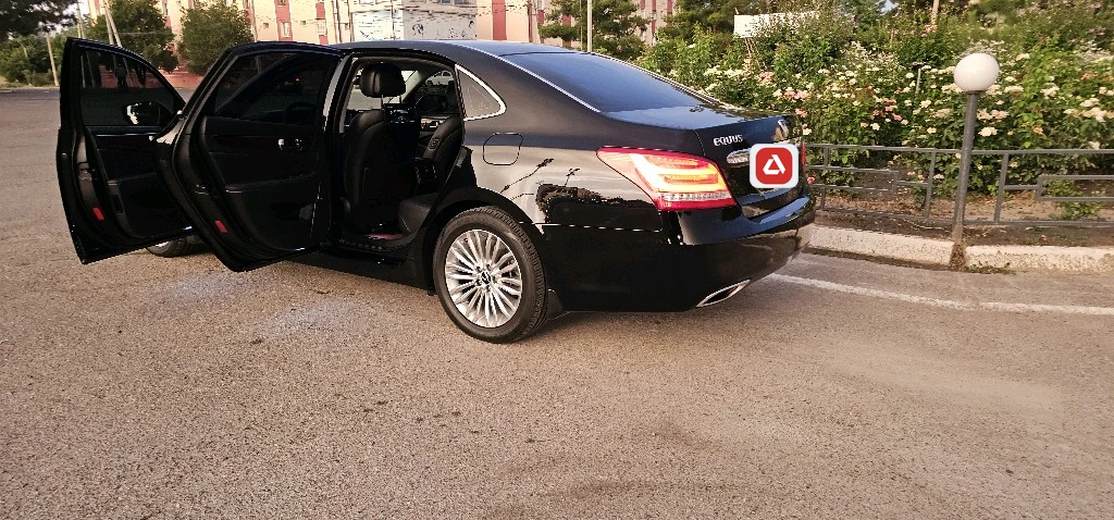 Hyundai Equus