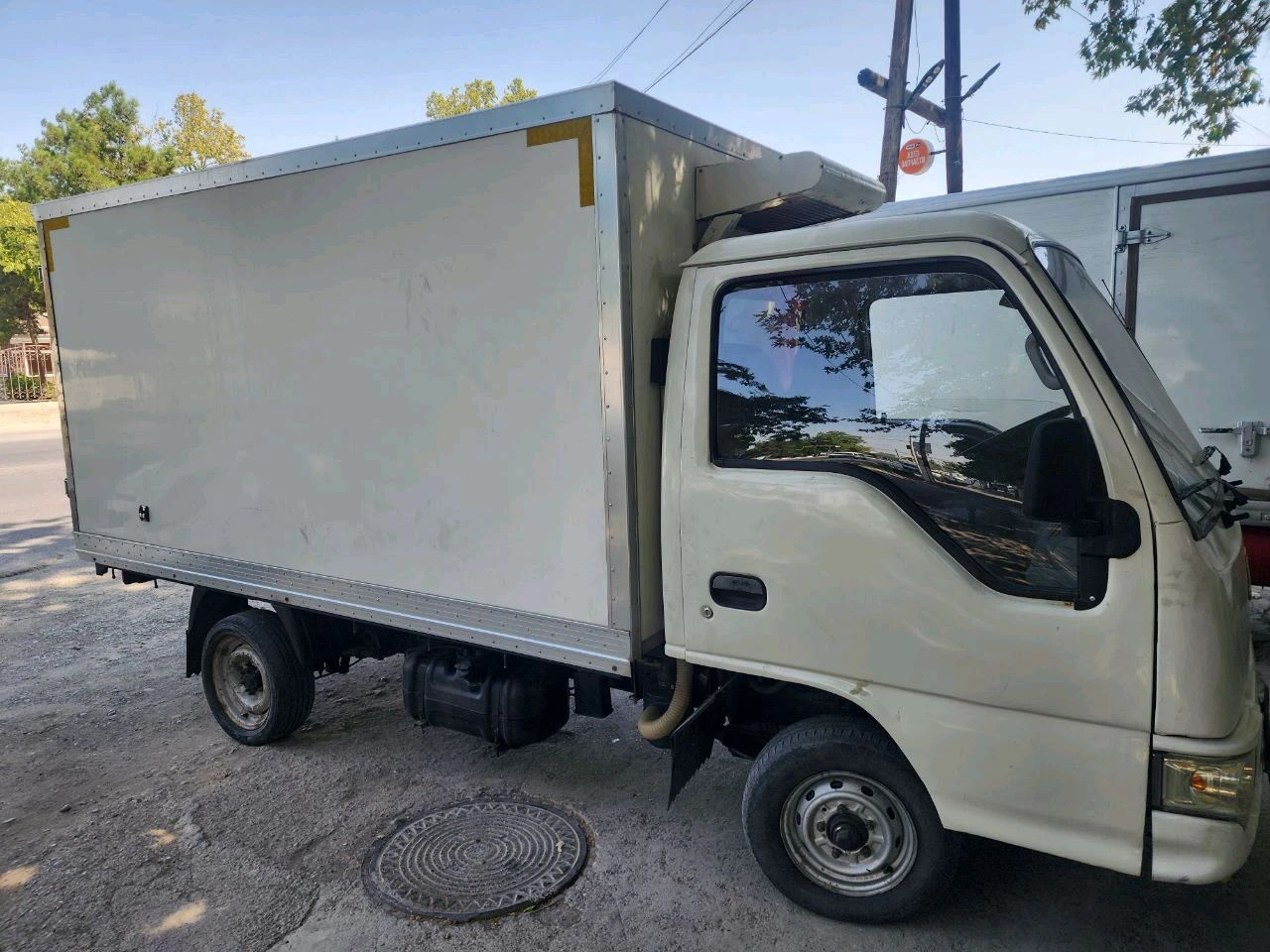 JAC M4