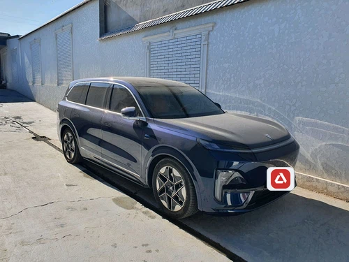 Changan Deepal S09