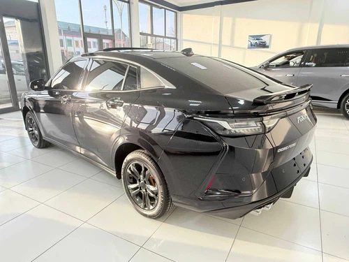 Dongfeng Aeolus Mage