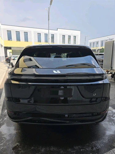 LiXiang L9