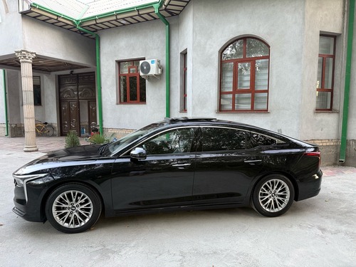 FAW Bestune B70