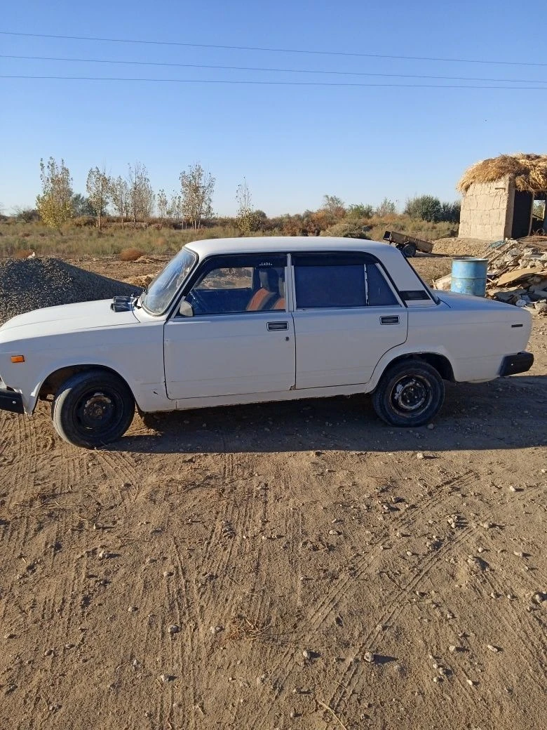 Lada (ВАЗ) 2107