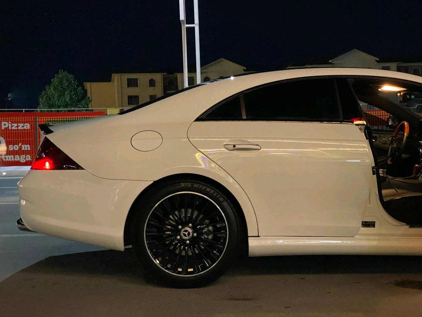 Mercedes-Benz CLS