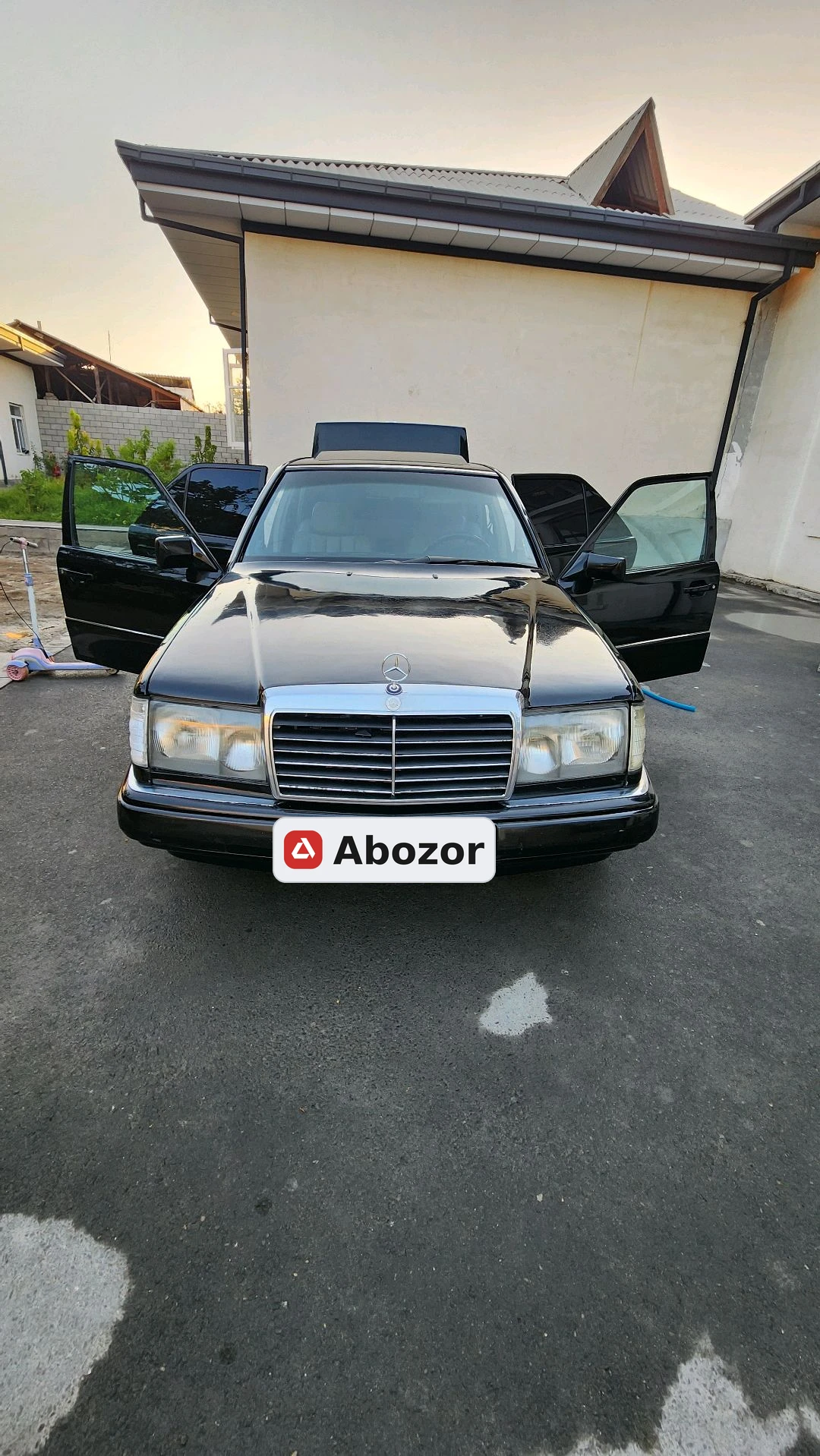 Mercedes-Benz W124