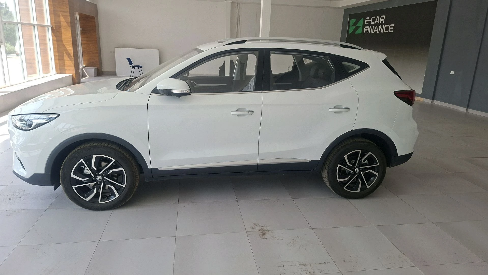 MG ZS