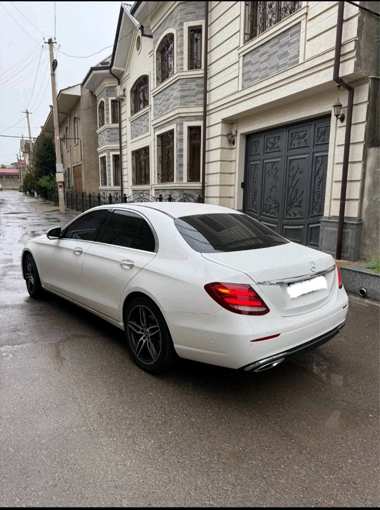 Mercedes-Benz E-Класс