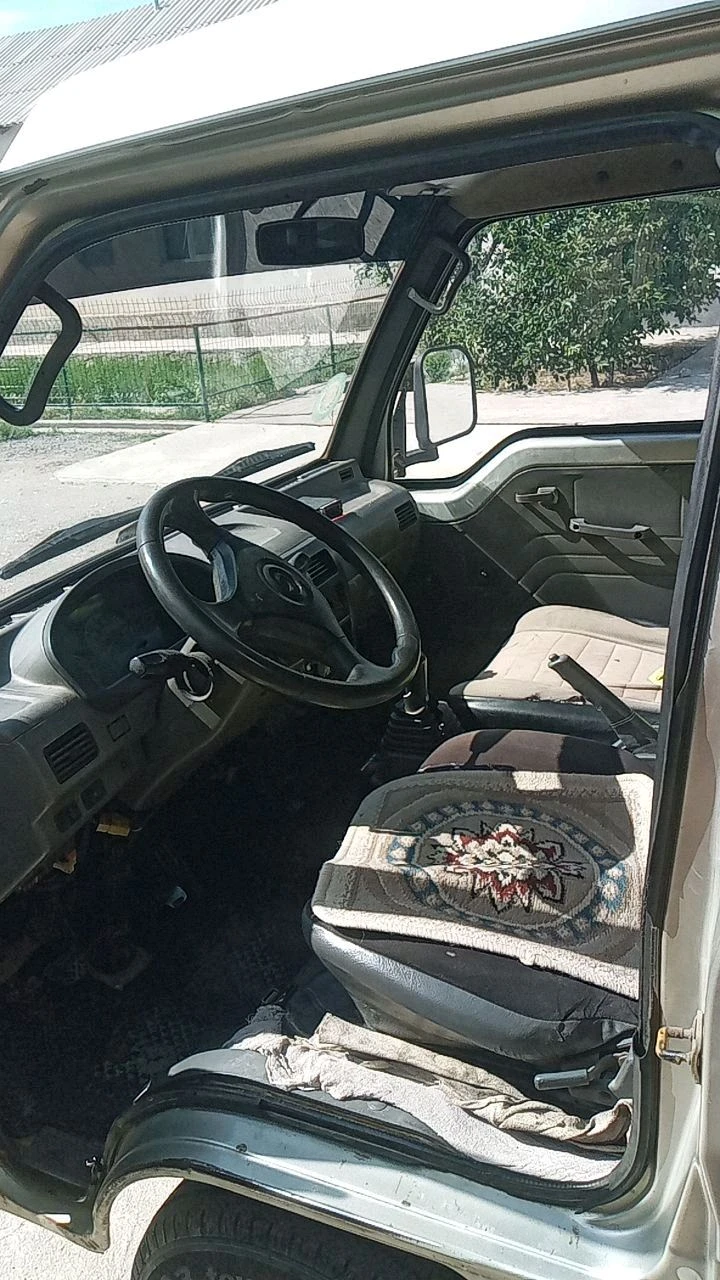 Foton Midi