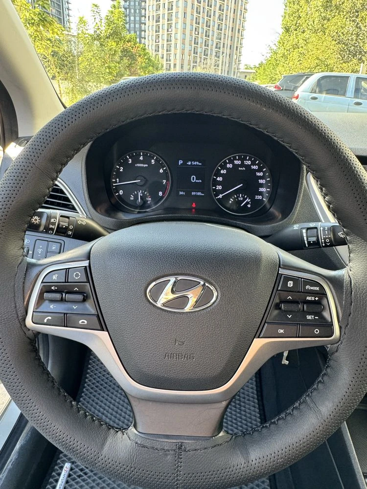 Hyundai Accent