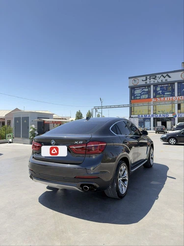 BMW X6 M