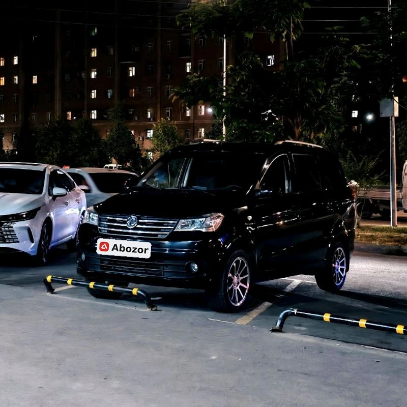 Dongfeng Glory330S