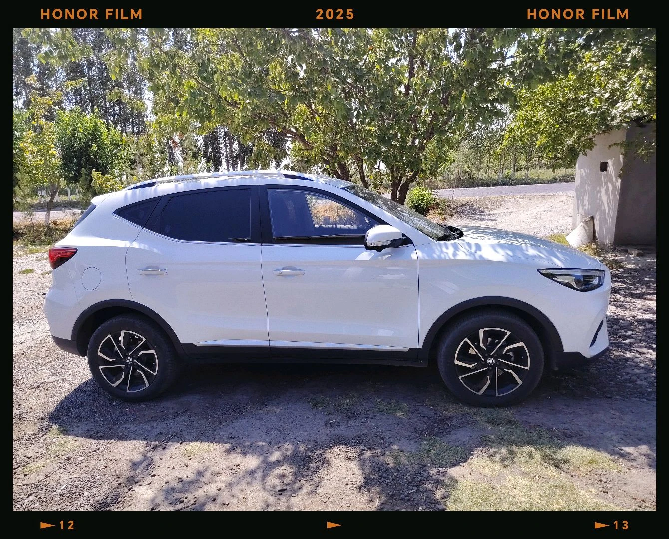 MG ZS