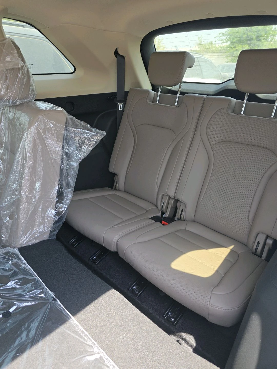 Dongfeng Fengon E5