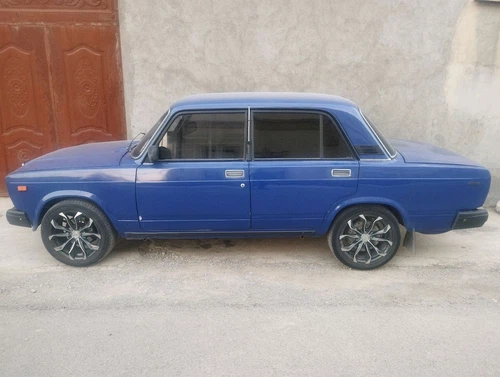 Lada (ВАЗ) 2107