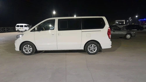 Dongfeng Fengon E5