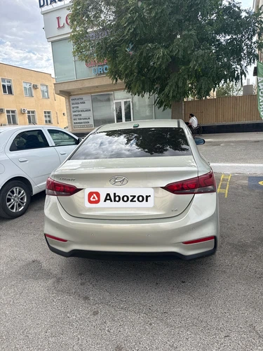 Hyundai Accent