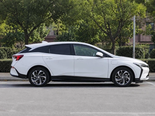 Buick Velite 6