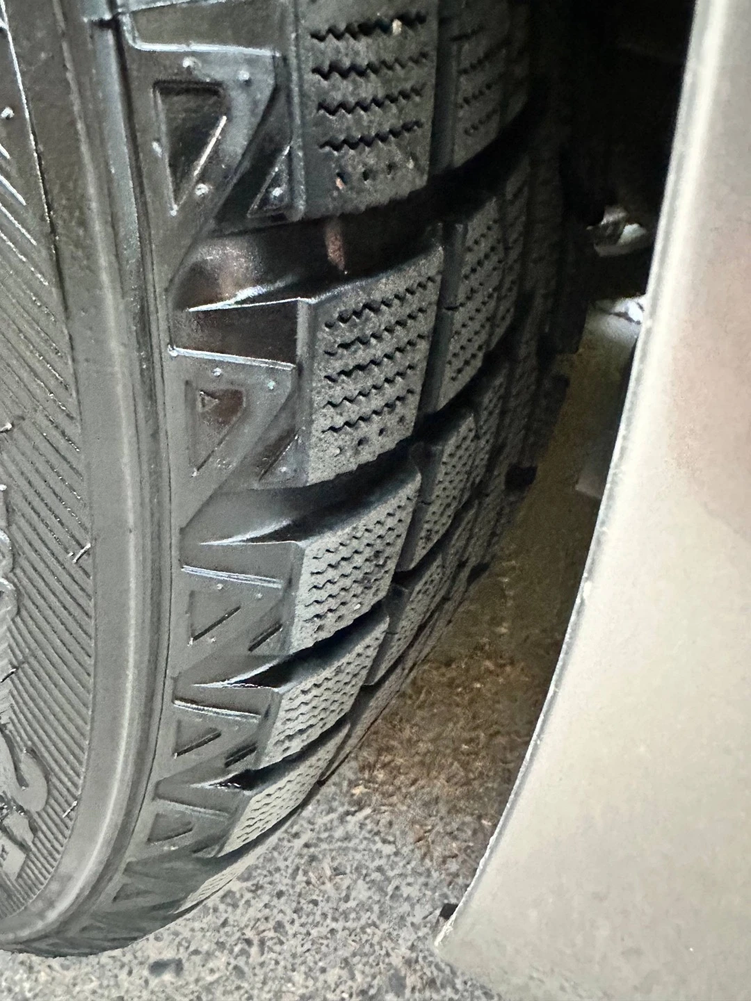GAC Aion S
