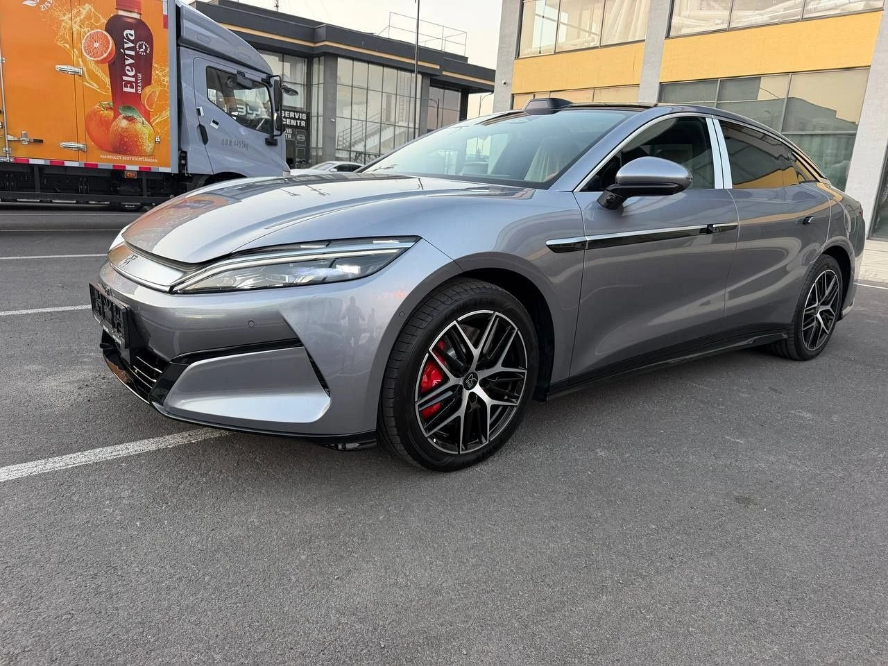 BYD Han L