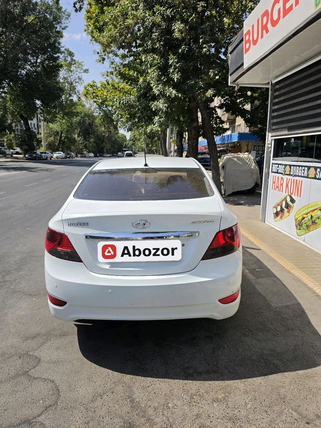 Hyundai Accent