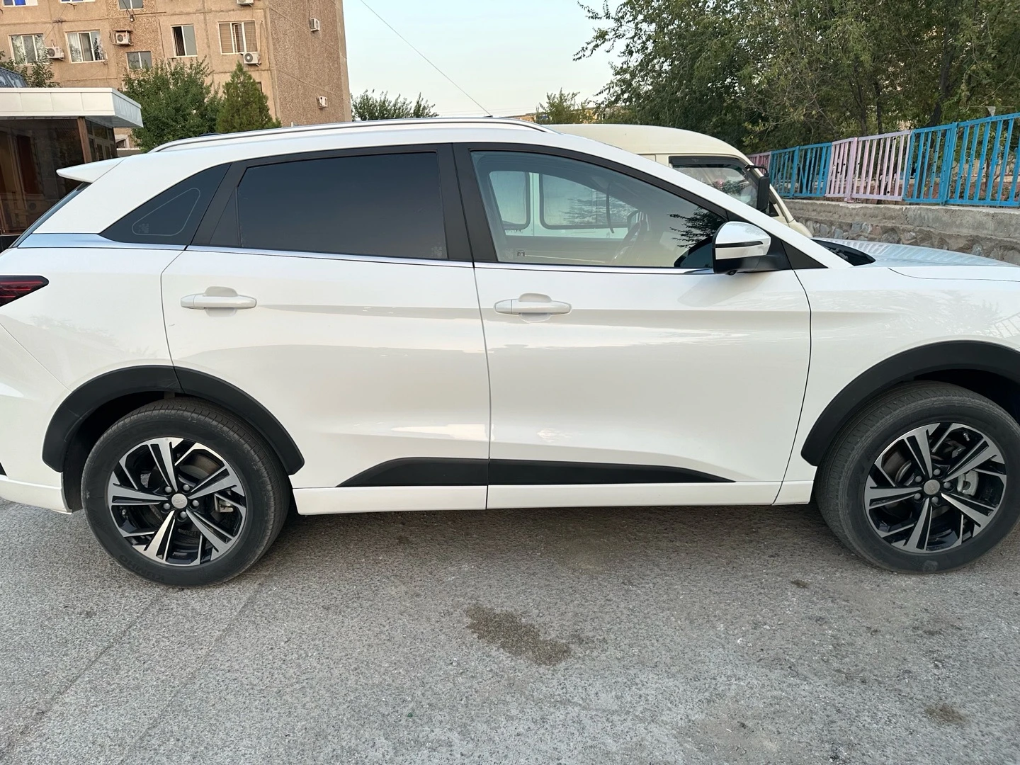 JAC JS6