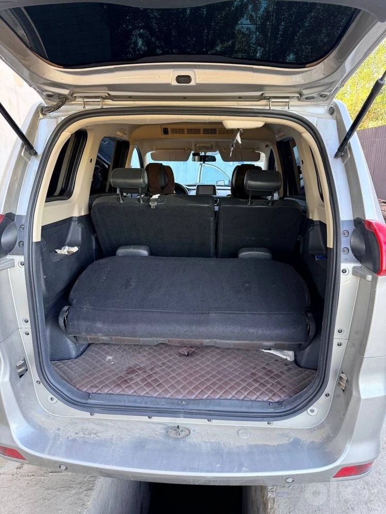 Dongfeng Glory330S