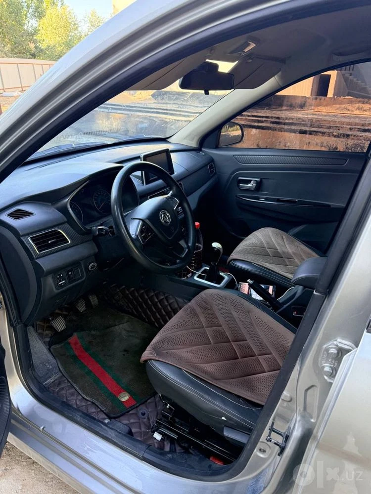 Dongfeng Glory330S