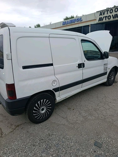 Peugeot Partner