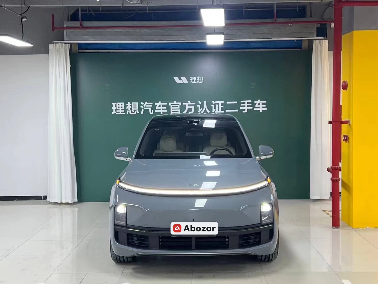 LiXiang L8